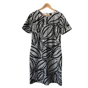 Ann Taylor Women's Size 10 Black & White Leaf Print Knee Dress